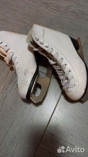 Коньки фигурные детские 28