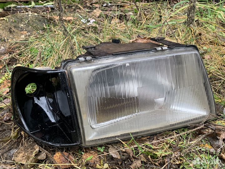 Фара audi 100 с3