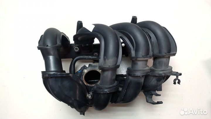 Коллектор впускной Volvo S40 2004, 2007