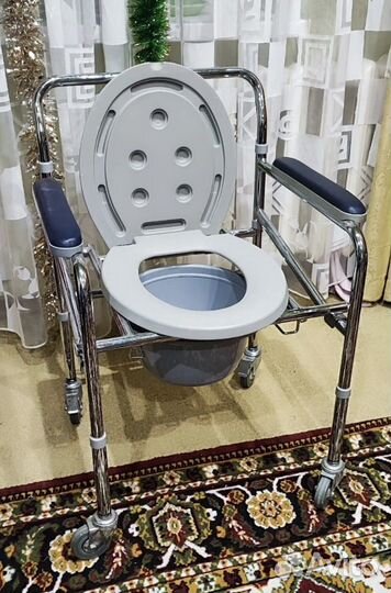 Кресло-туалет инвалидный