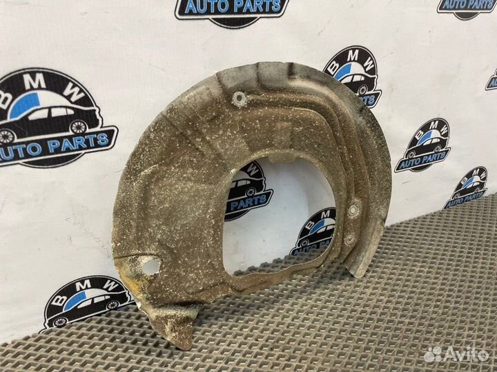 Пыльник тормозного диска Bmw X5 E70 M57 30D 2007