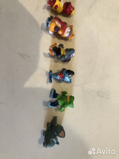 Игрушки из киндер сюрприза 90-е