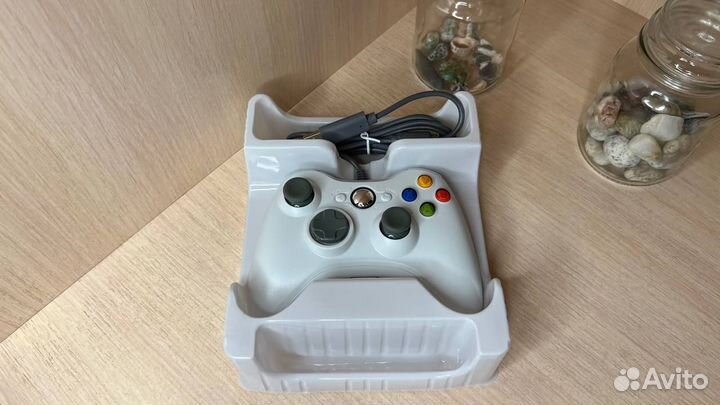 Геймпад Xbox 360 проводной белый для пк без лого