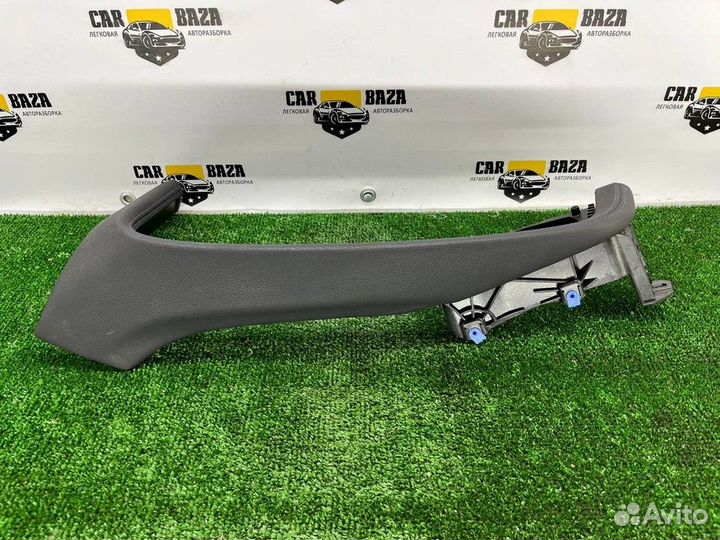 Накладка центральной консоли BMW X1