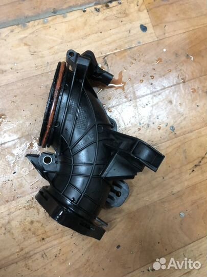 Мерседес W213 E213 Трубка надува воздуха