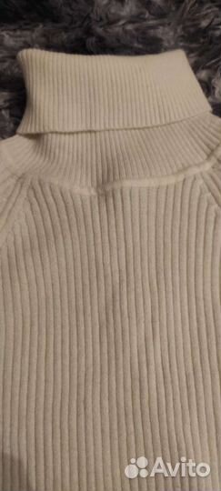 Водолазка pull and bear S