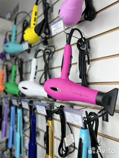 Профессиональный фен для волос