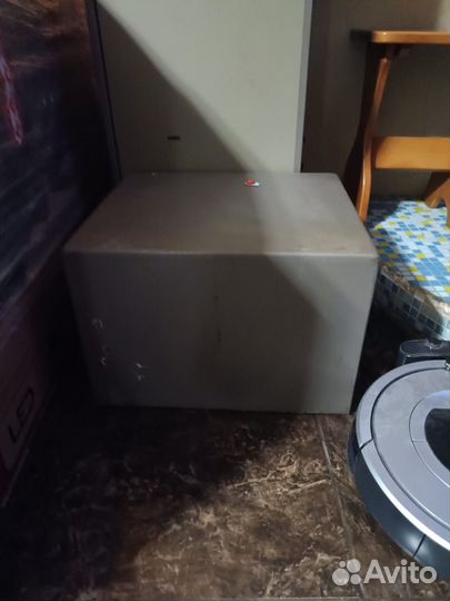 Сейф металлический