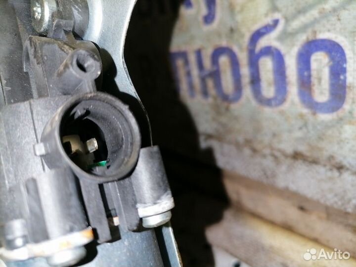 Стеклоподъемник электр. передний правый Hyundai ix