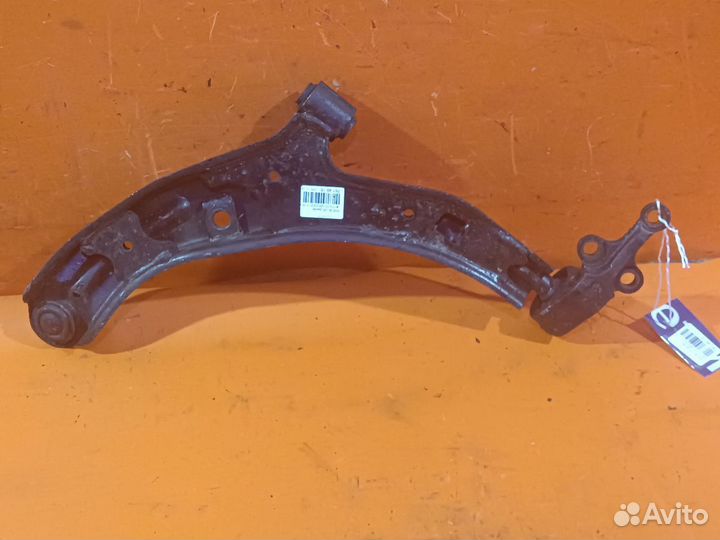 Рычаг передний правый Nissan Bluebird sylphy TG10