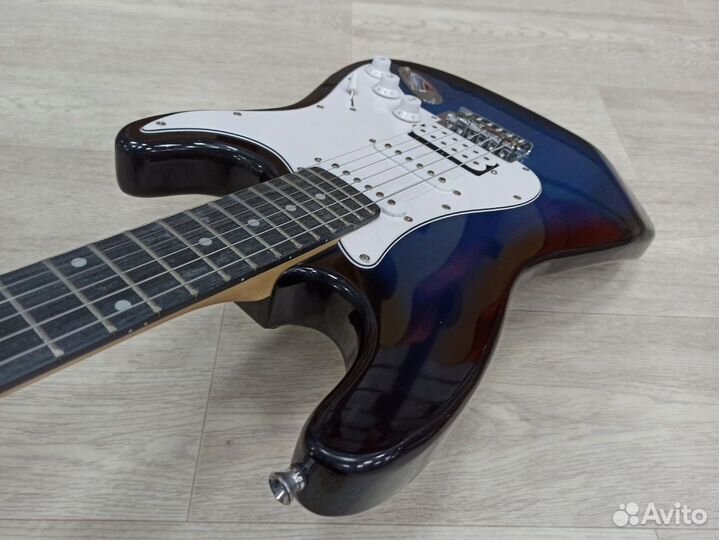Электрогитара новая