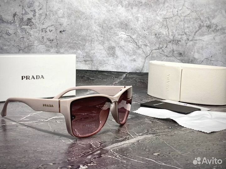 Очки prada женские