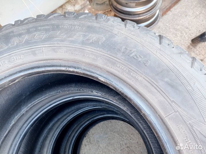 Goodyear Wrangler AT/SA 235/65 R17 108T