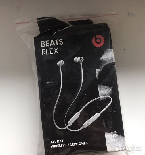 Apple Beats Flex
