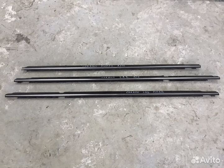 Молдинг стекла Lifan Solano 1