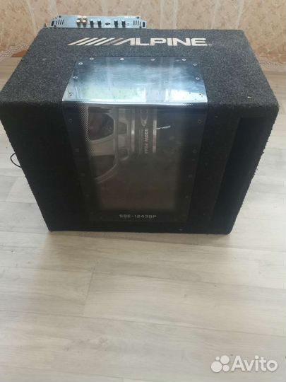 Активный сабвуфер alpine