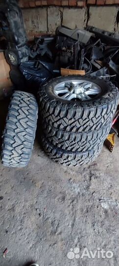 Kumho Road Venture MT 834 265/70 R17