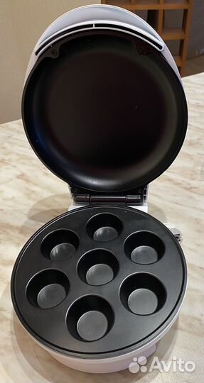 Прибор для выпечки кекса Clatronic