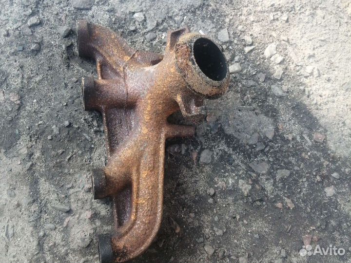 Коллектор выхлопной Фольксваген Т4 1,9 дизель