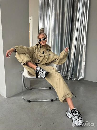 Стильный комбинезон