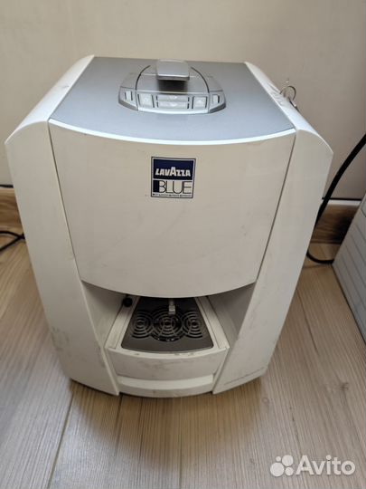 Кофемашина Lavazza Blue 1100