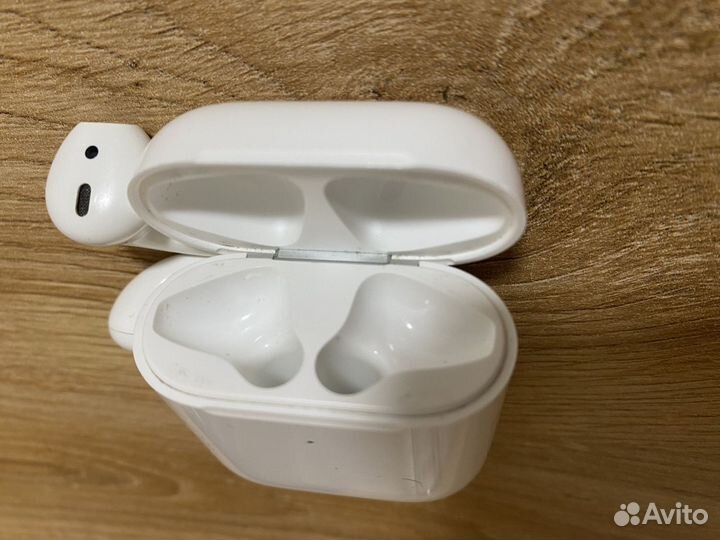 Apple airpods 2