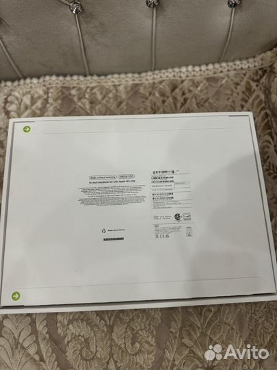 Macbook air 15 M3 8/256