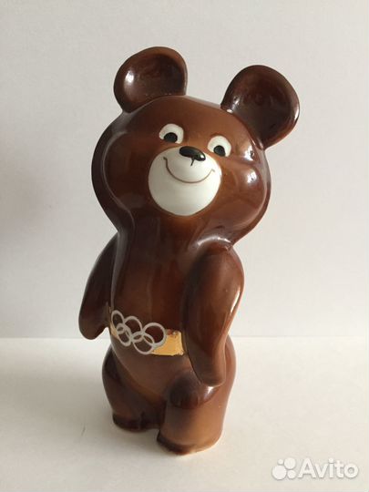 Статуэтка фарфоровая. ''Олимпийский мишка''. СССР
