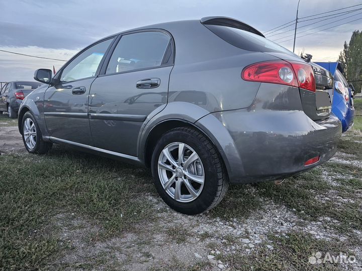 Chevrolet Lacetti, 2010
