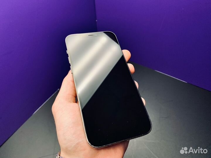 iPhone 12 Pro, 256 ГБ