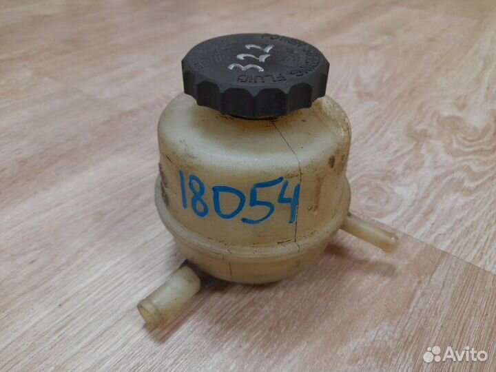 Бачок гур Kia Rio 1 2000-2005