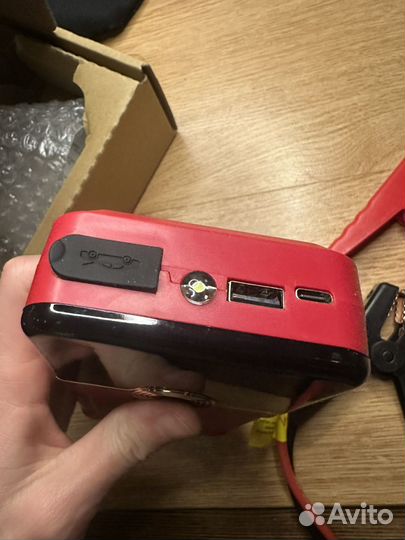 Пусковое устройство бустер для запуска авто