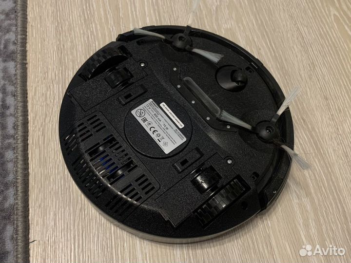 Робот пылесос Scarlet