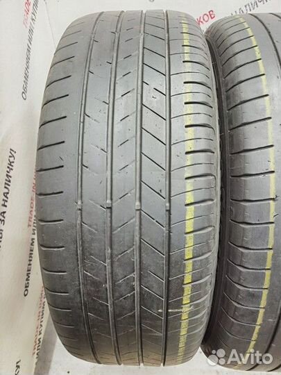 Goodyear EfficientGrip 215/60 R16
