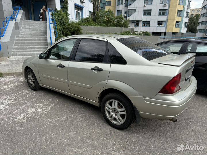 Ford Focus 2.0 МТ, 2000, 213 500 км