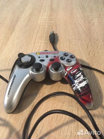 Геймпад Thrustmaster Ferrari Motors Gamepad F430