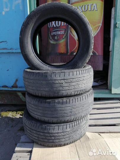Bridgestone Dueler H/T 843 215/60 R17