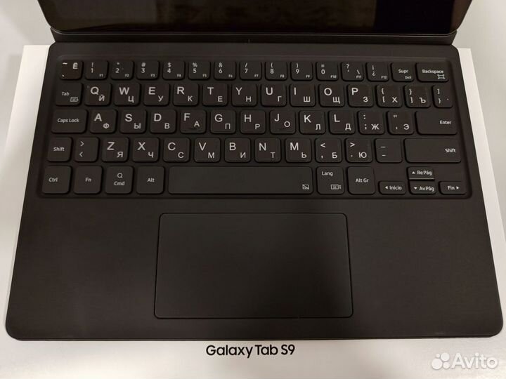 Samsung Tab S9 12/256Gb + Клавиатура