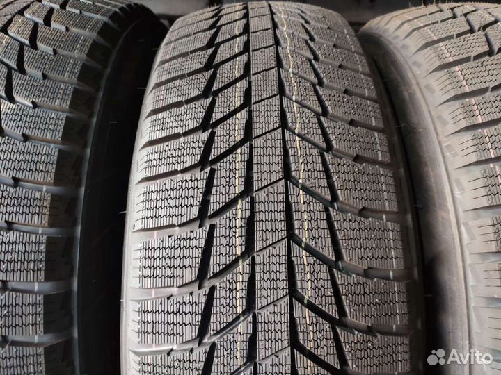 Triangle PL01 215/65 R17