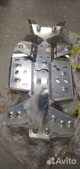 Защита днища квадроцикла Yamaha Grizzly 700/550