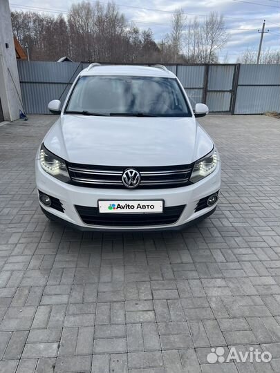 Volkswagen Tiguan 2.0 AT, 2012, 202 000 км