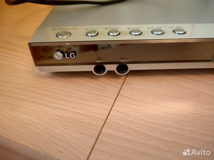 Dvd плеер с караоке LG