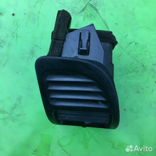 Дефлектор воздушный Митсубиси Галант 8