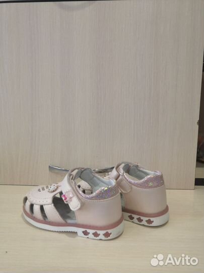 Босоножки для девочки