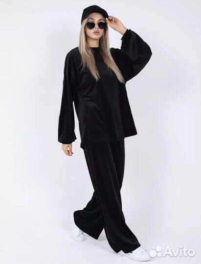 Велюровый спортивный костюм 42-44