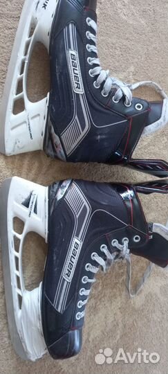 Хоккейные коньки bauer