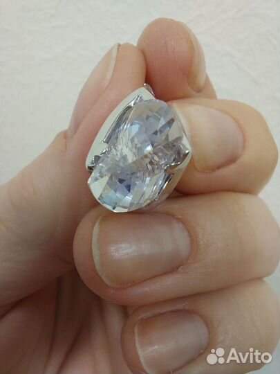 Серьги и кольца из серебра