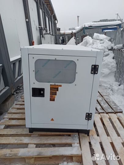 Дизельный генератор 40 квт защитный кожух