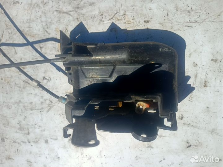 Замок двери передний левый Mazda 6 GG