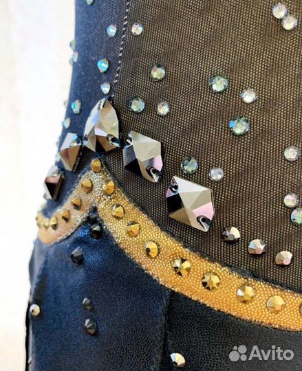 Костюм для фигурного катания